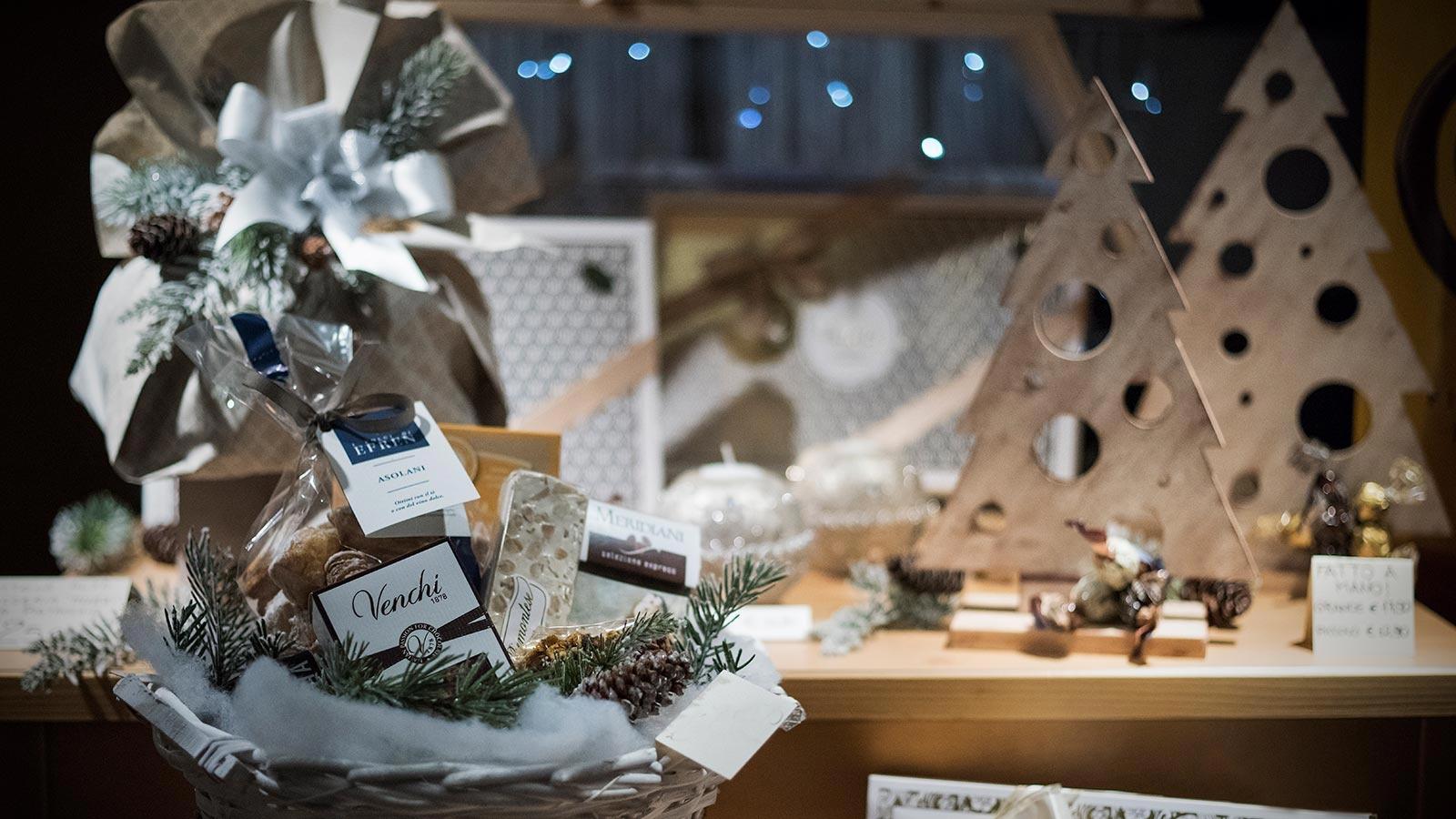 Confezione regalo natalizia a Bolzano presso Laboratorio Espresso